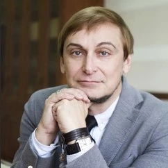 Андрей  Иванович  Макаров